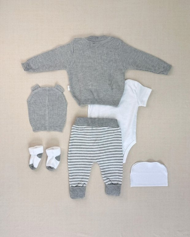 Set Primer Día Conejo Bordado Gris Bebe