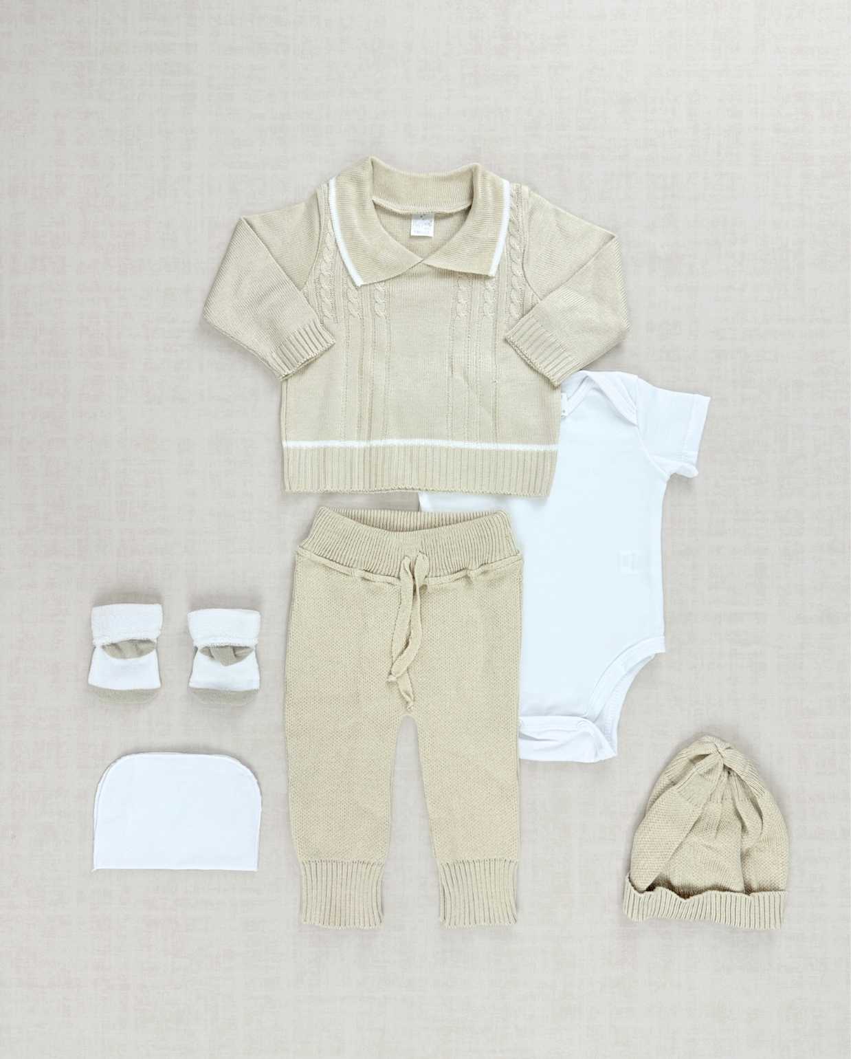 Set Primer Día Tejido Detalle Cuello Café