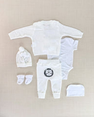 Set Primer Día Bordado León Blanco