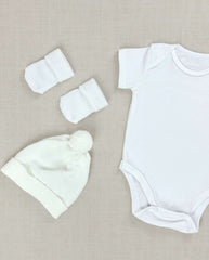 Set Primer Día Juanita Con Body Blanco White