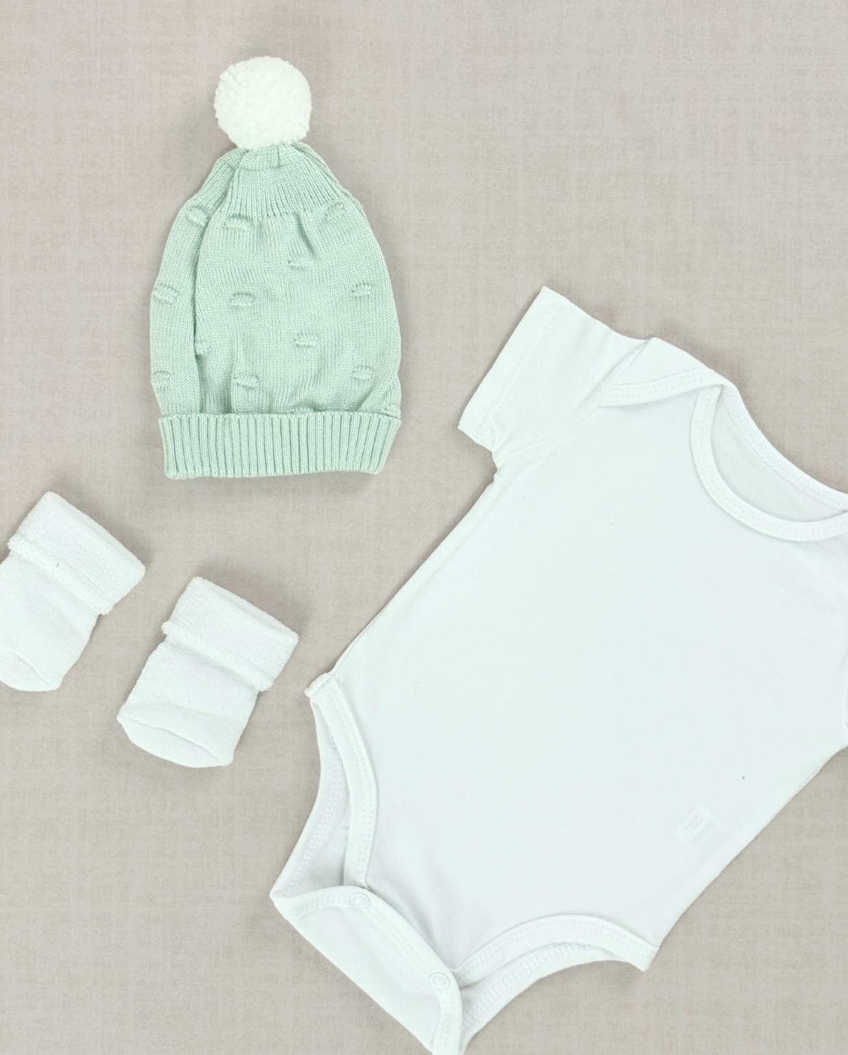 Set Primer Día Tejido Puntos Verde Green