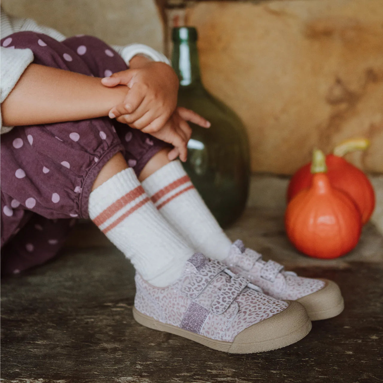 Tenis Velcro Leo Rosa Igor modelo