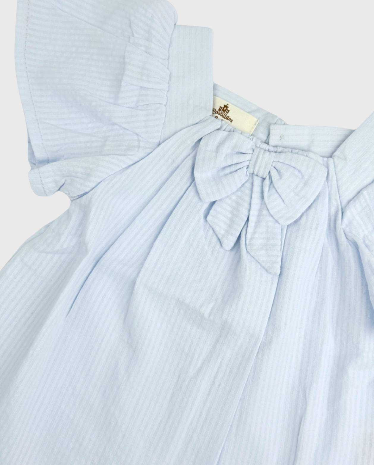 Blusa Detalle Pecho Moño Detalles