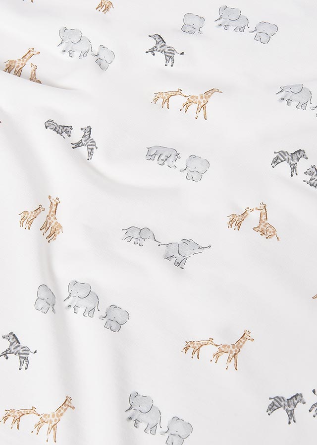 Cobija Arrullo Safari Blanco Mayoral Detalle