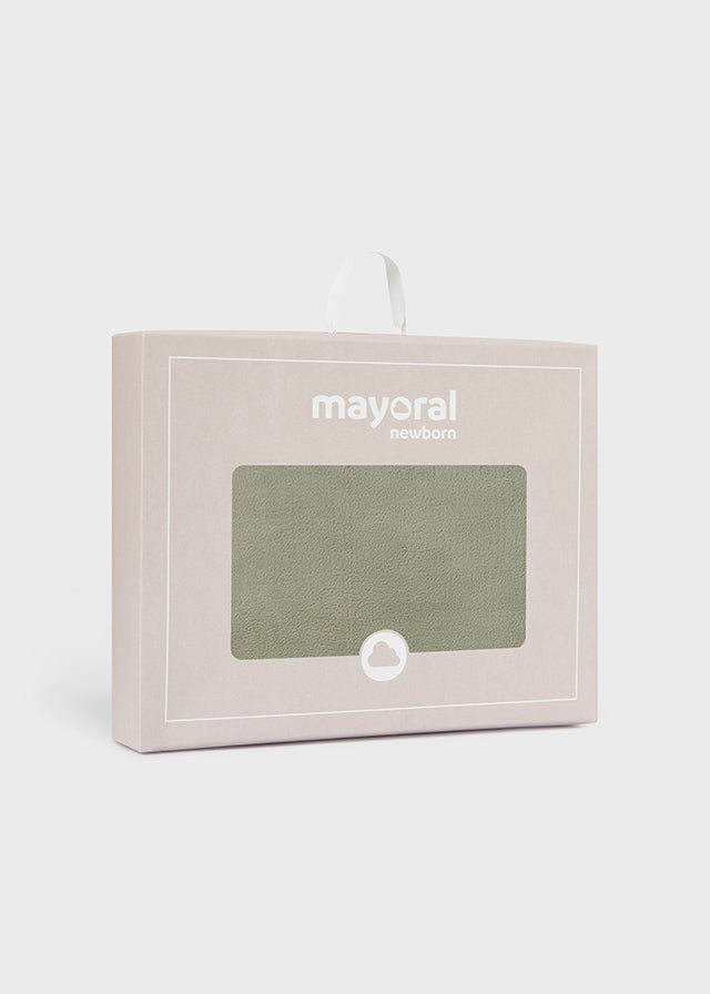 Manta Doblez Faz Brillo Pompón Verde Mayoral Caja