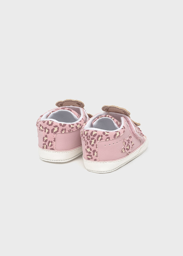 Tenis New Born Oso Rosa Mayoral Estilo