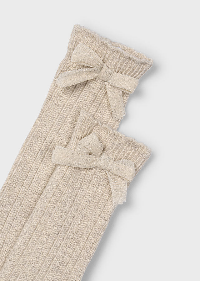 Medias Altas Niña Moño Beige Mayoral Detalle