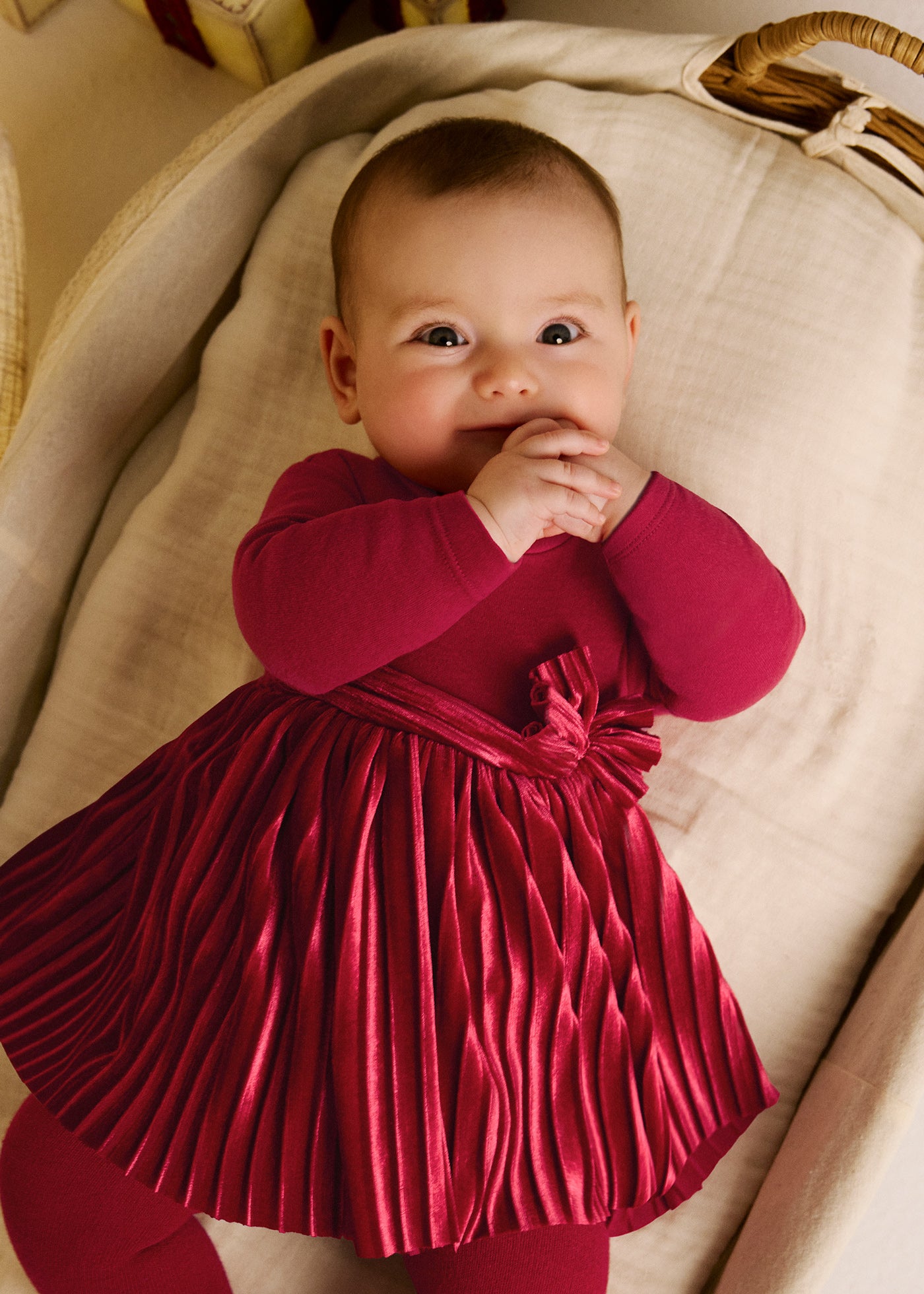 Vestido Plisado Moño Rojo Mayoral Modelo