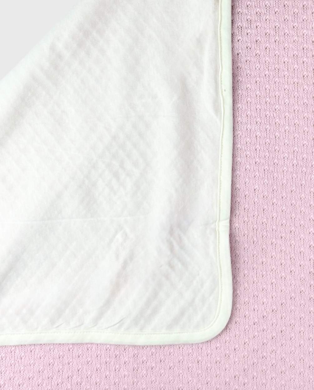 Cobija Tejida Conejo Frambuesa