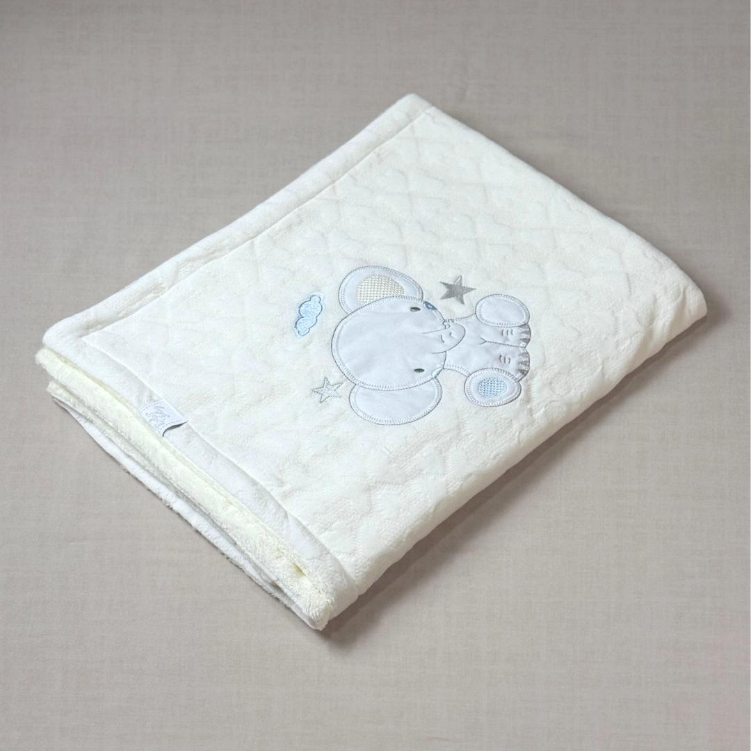 Cobija Corazones Bordado Surtido Blanco Azul