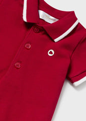 Camiseta Tipo Polo Borde Rojo