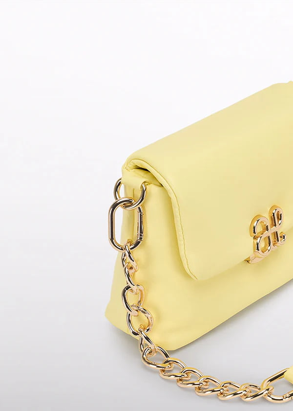 Bolso Puffy Amarillo & Lula detalle