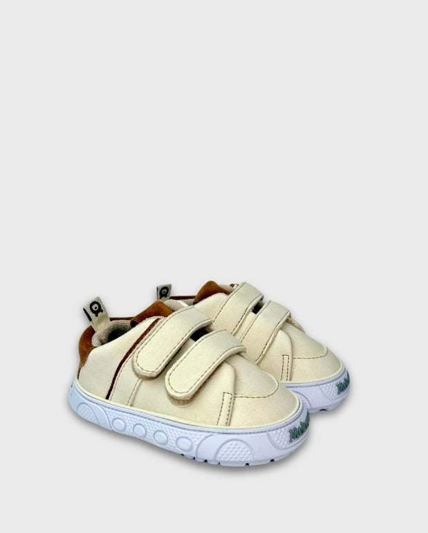 Tenis Velcro Marfil Detalle Café Melosos