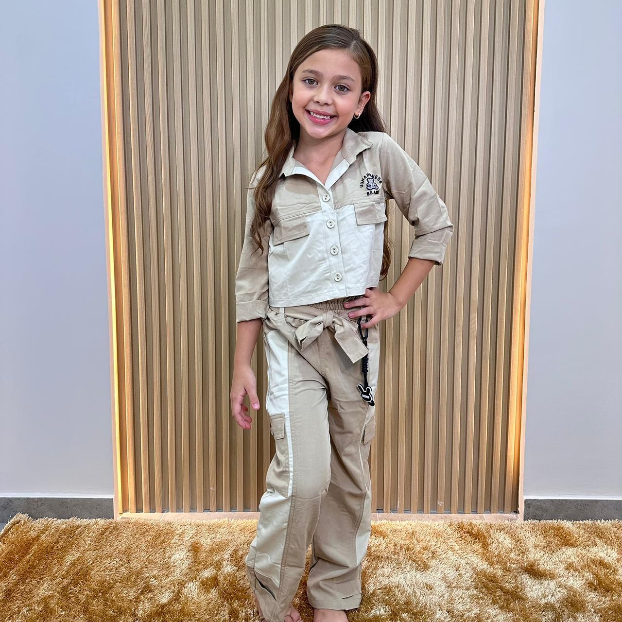 Conjunto Niña Cargo Beige Con Blusa Casual | Travesuras Completo