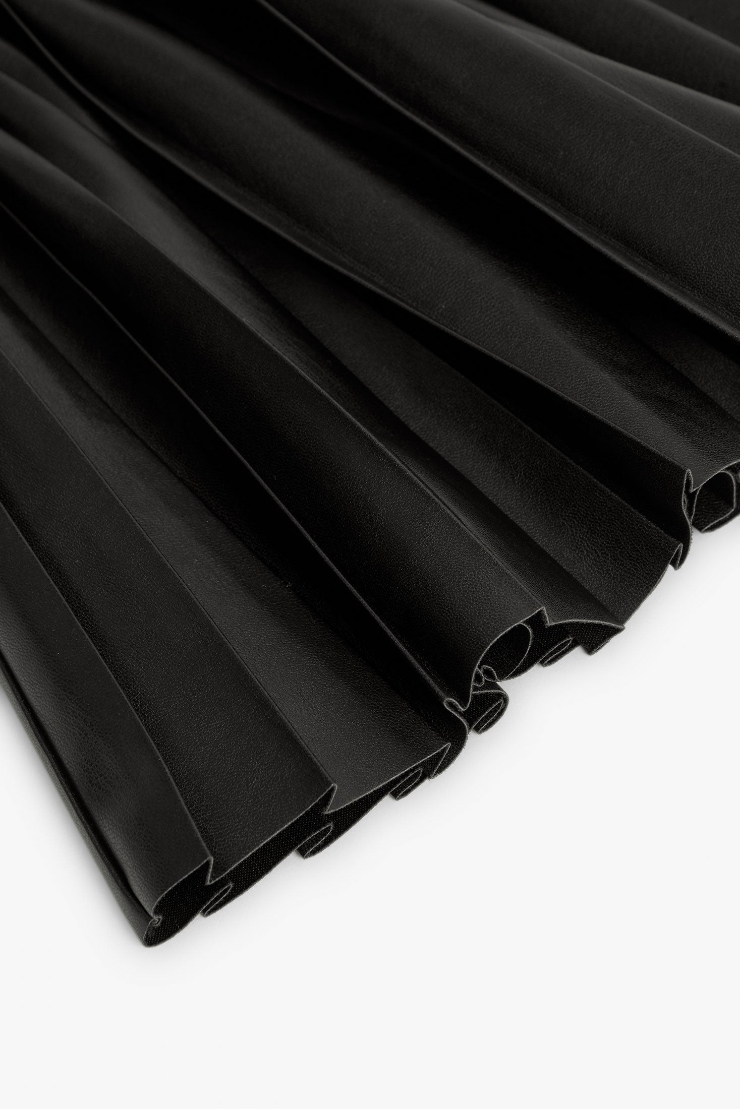 Falda Polipiel Plisada Negro Boboli MODELO
