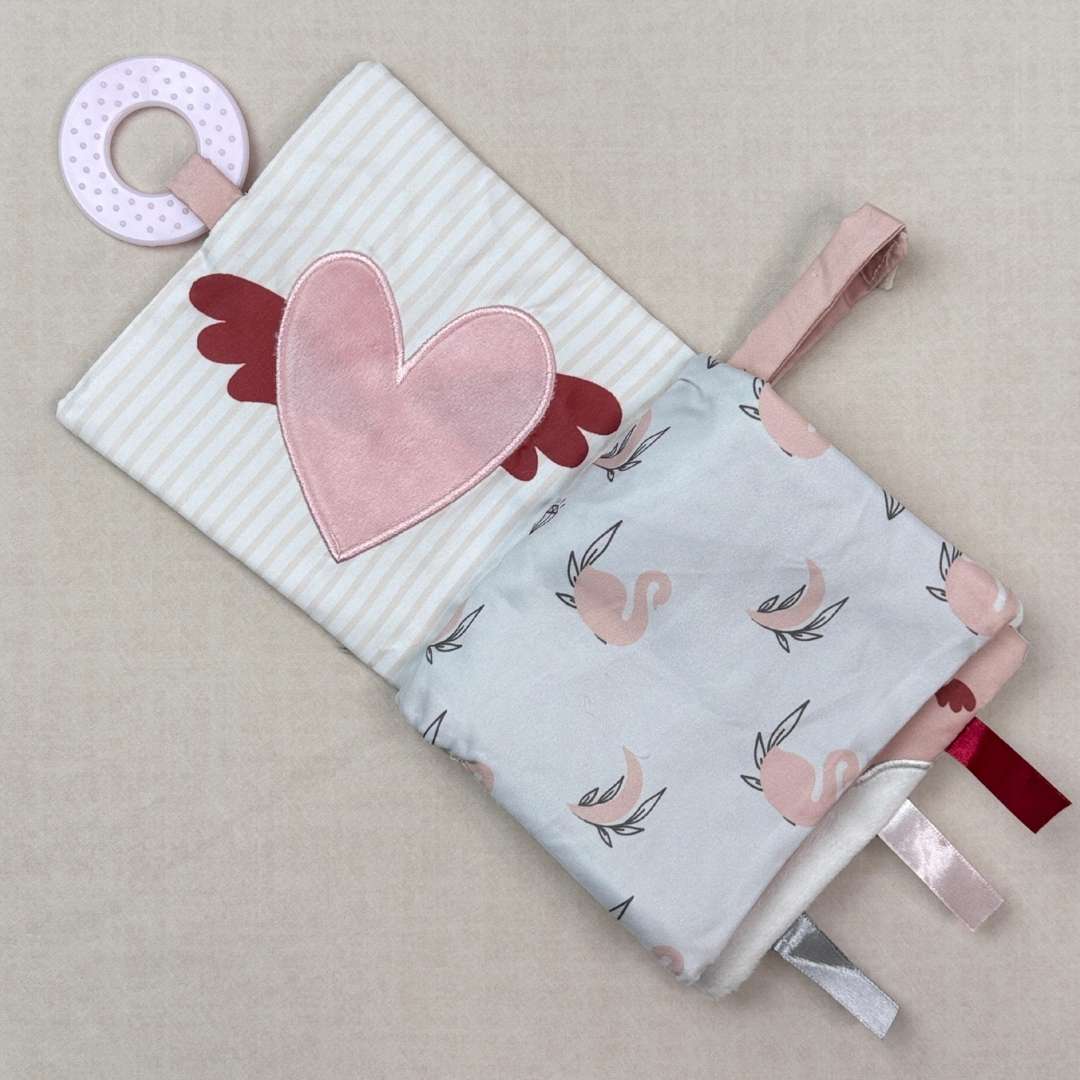 Cobija con Libro de Cuento Bebé Corazon  