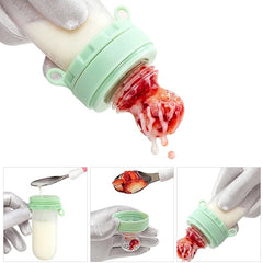 Tetero Cuchara En Silicona Con Chupo Fruta detalle