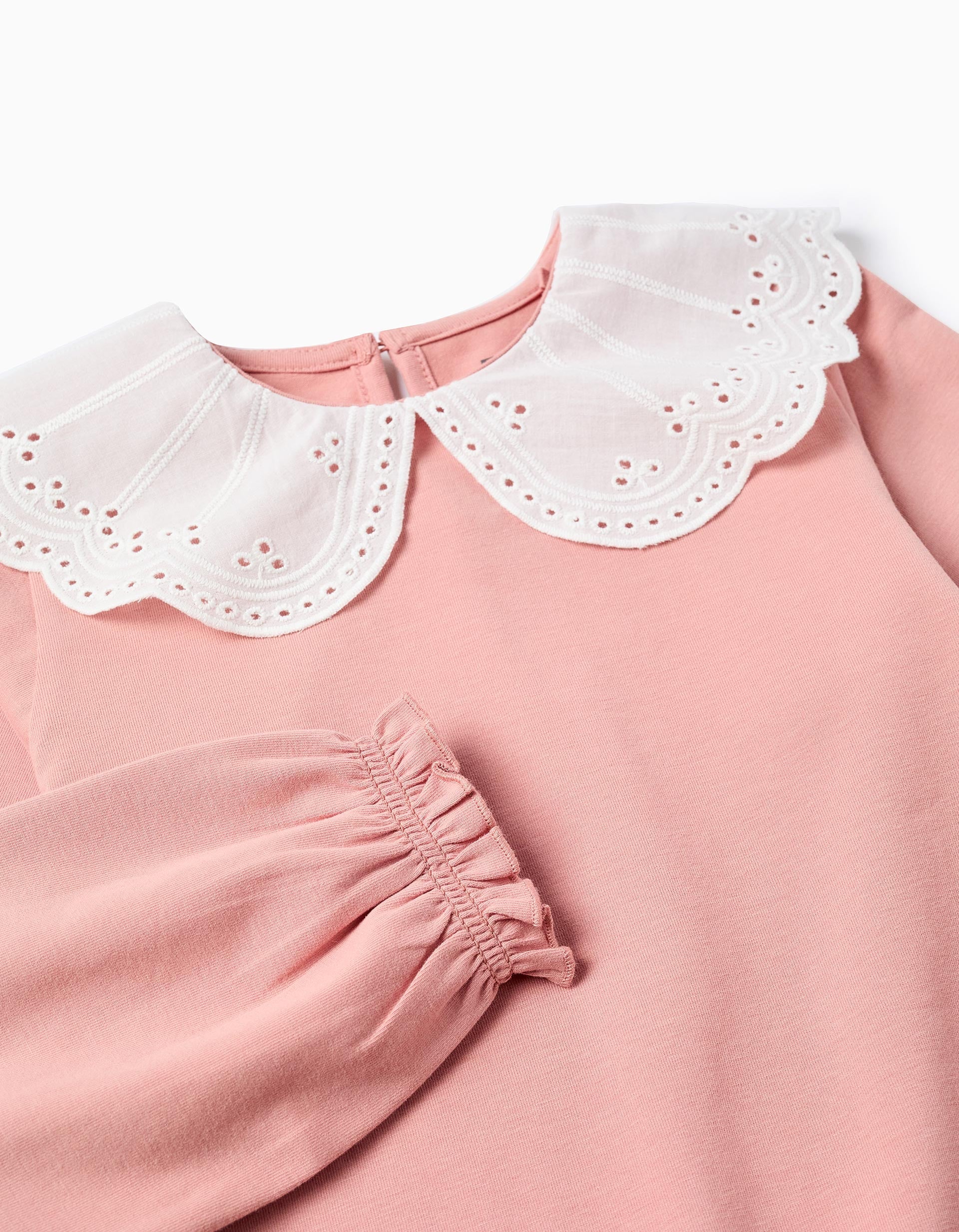 Blusa Manga Larga Con Cuello Bordado Zippy detalle