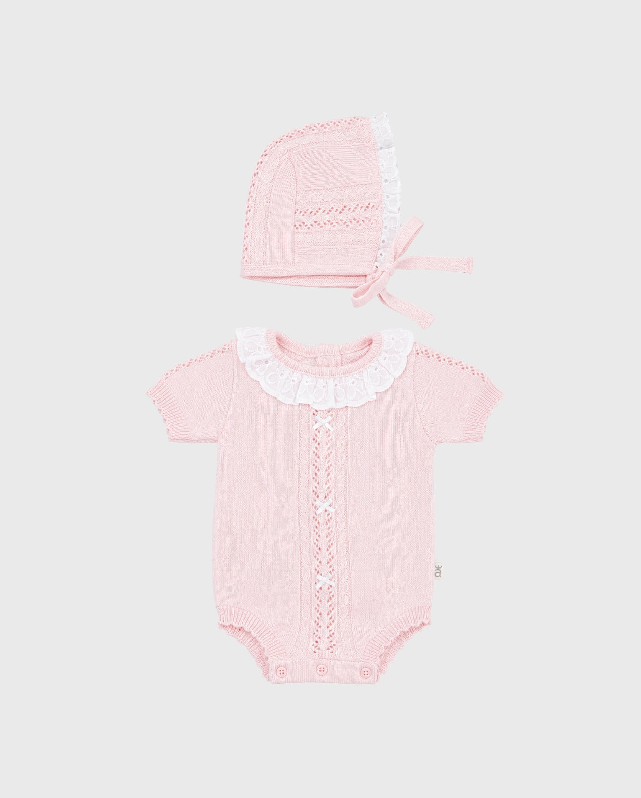 Body Con Gorro Tejido Cuello Ojalillo Rosa diseño