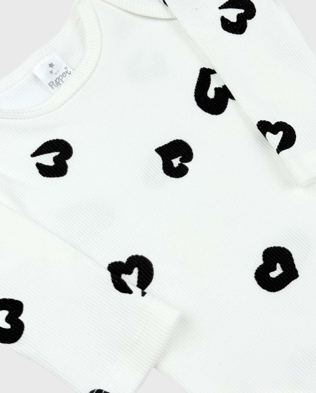 Conjunto 3 Piezas Body Estampado Corazones Detalle