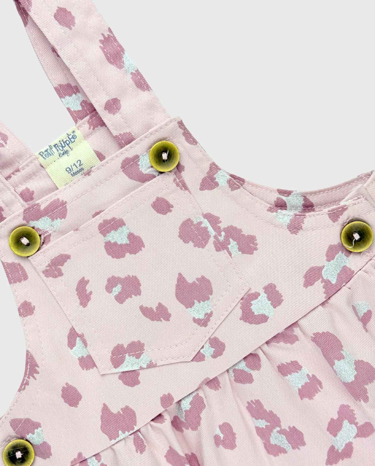 Conjunto Jardinera Animal Print Detalles