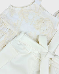 Conjunto Short y Blusa De Ojalillo Detalle