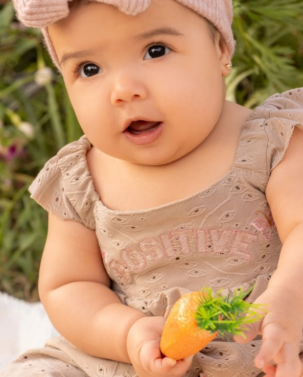 Conjunto Bebé Niña Short Ojalillo Modelo