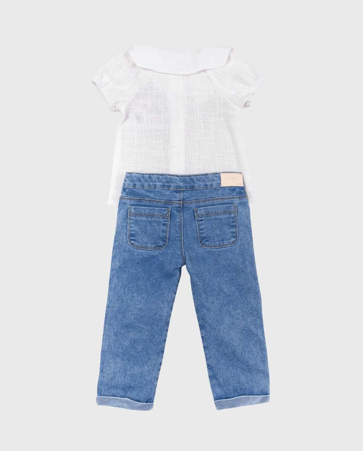 Conjunto Pantalón Denim Flores Detalles