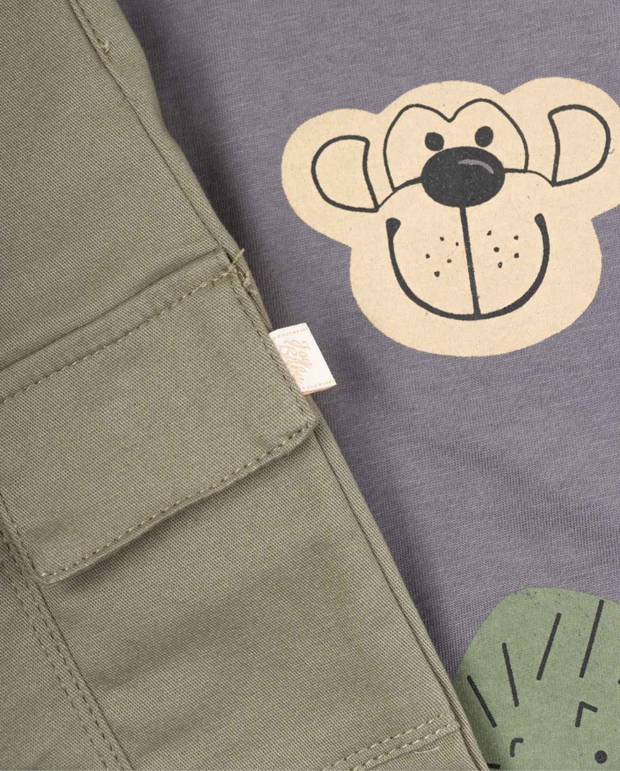 Conjunto Pantalón Estampado Animales  Verde