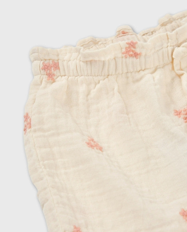 Short Bordado Flores Beige Losan Detalle