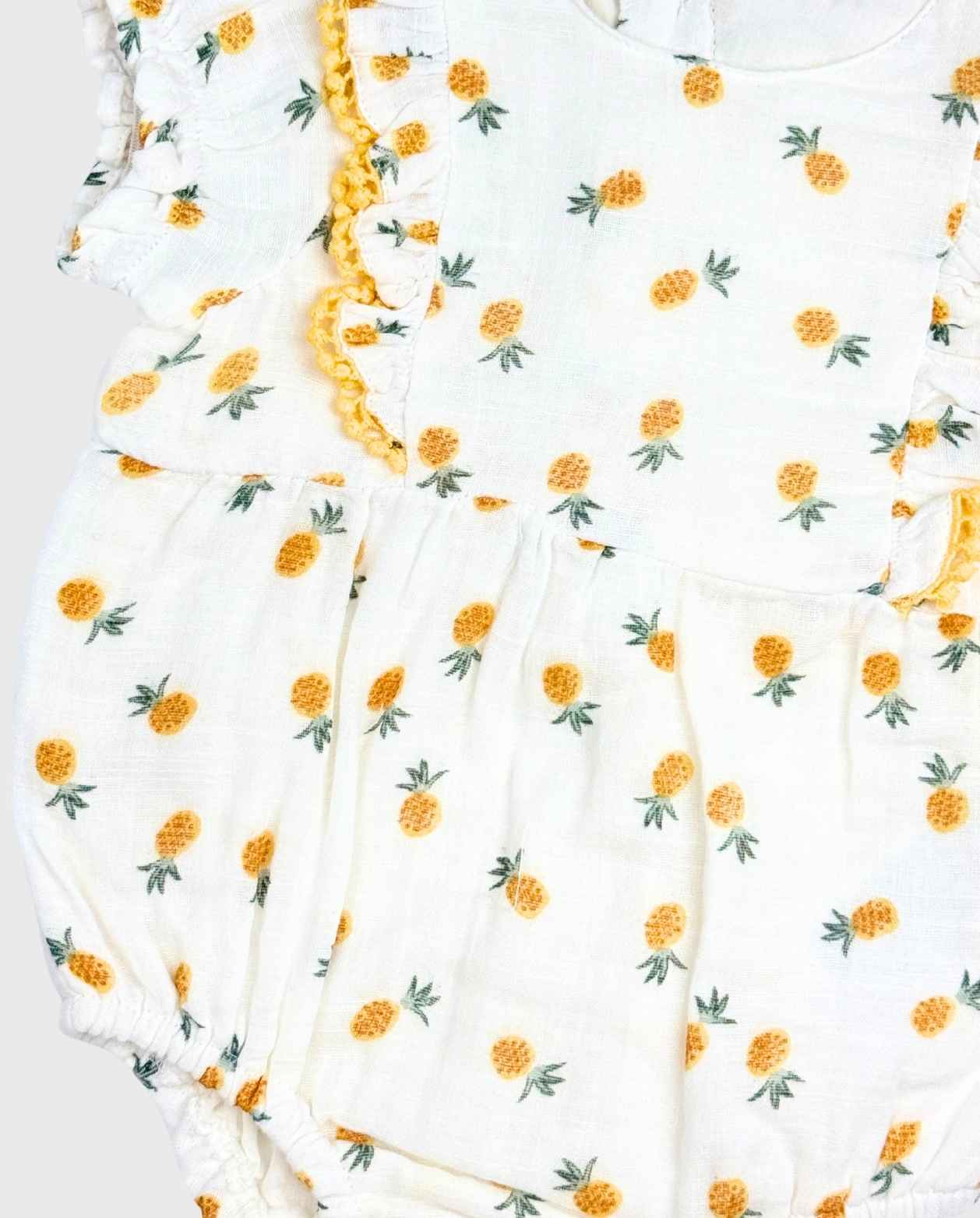 Body Volantes Piñas Blanco Losan Detalles