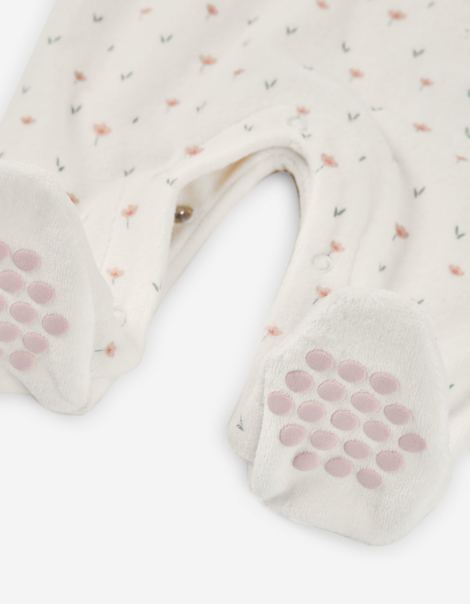 Pijama enteriza beige con ositos LOSAN para bebé niña vista frontal.