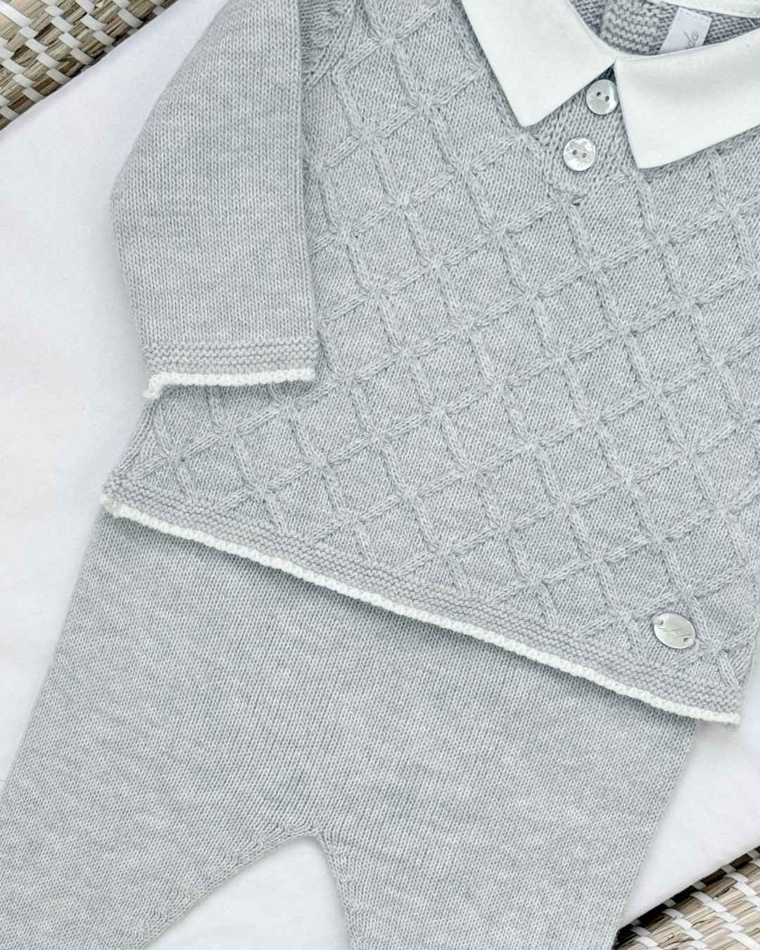 Primer Día Tricot Cuello Gris Martín Aranda Niños