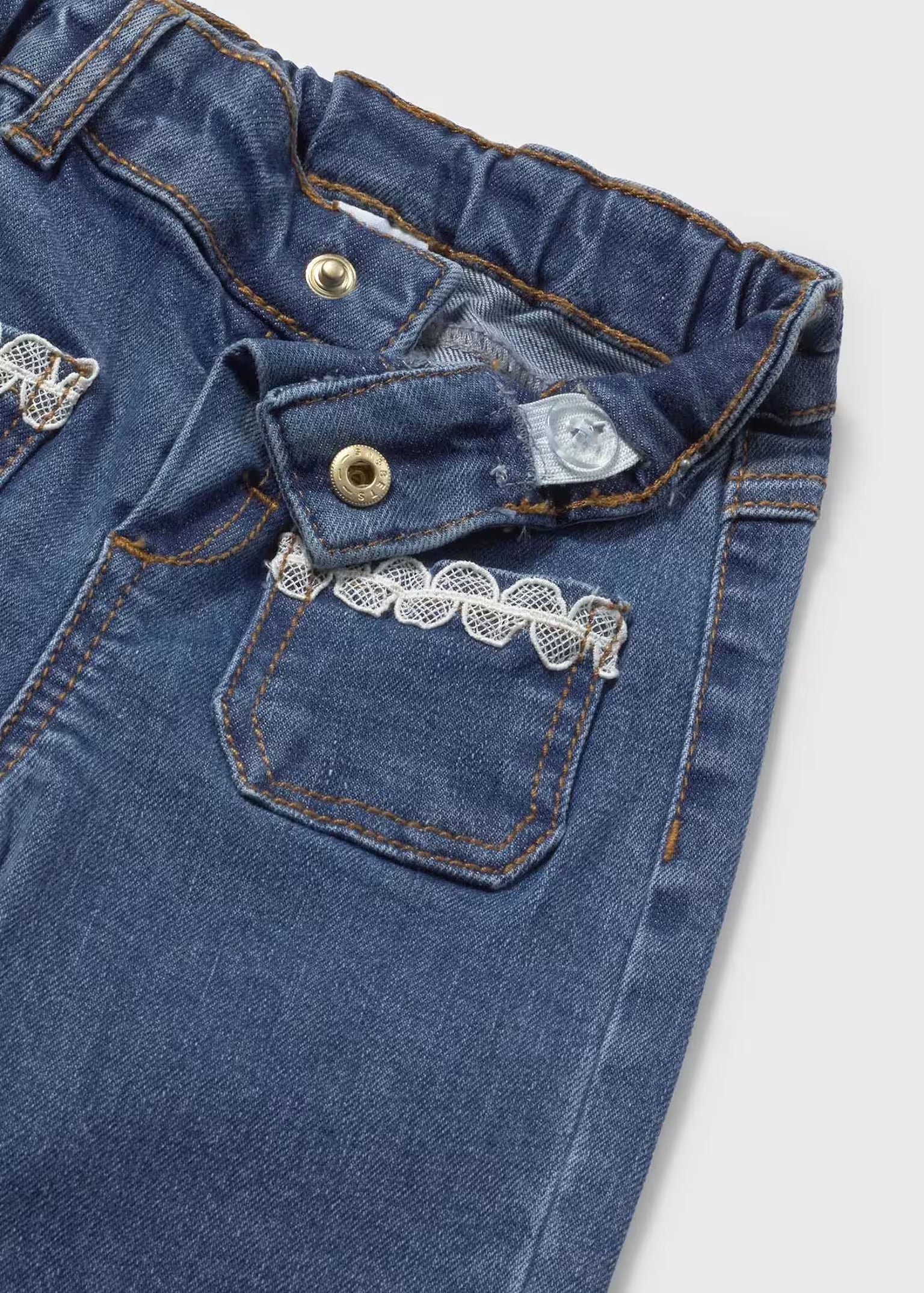 Pantalón Denim Bolsillos Tejido Oscuro Mayoral DETALLE