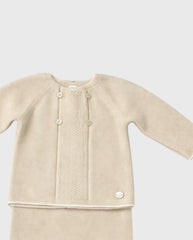 Primer Dia Tricot Pecho Tejido Botones Beige Martin Aranda detalle