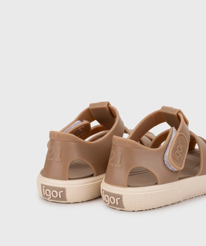 Sandalias Bay Taupe Igor diseño