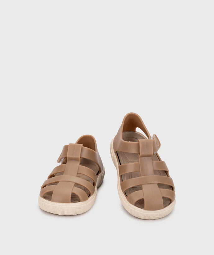 Sandalias Bay Taupe Igor estilo