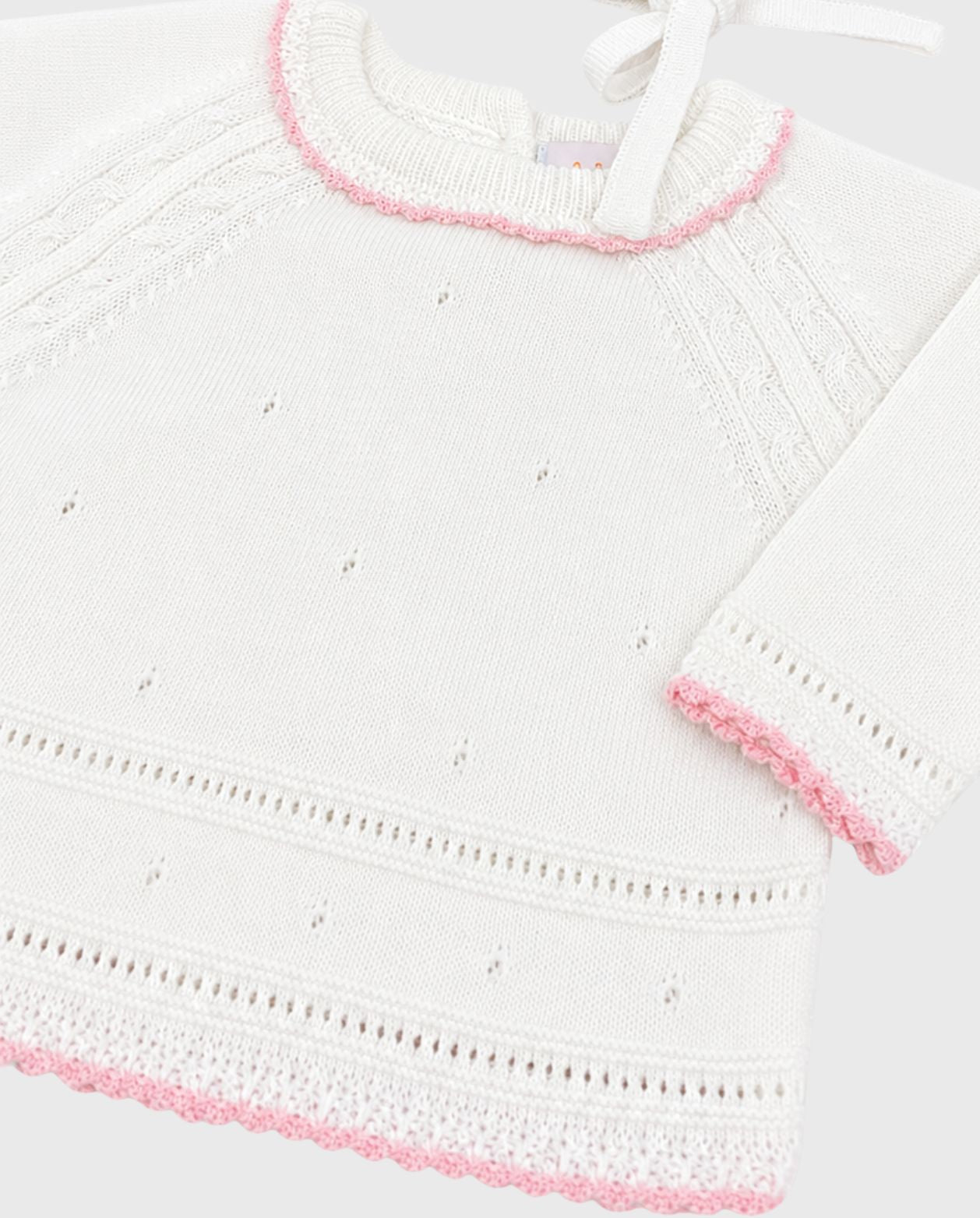 Set Primer Dia Cuello Detalle Crudo Con Rosa detalle