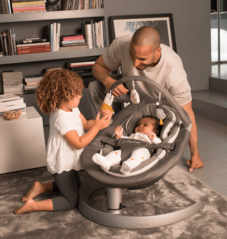 Sillas Mecedoras para Bebes Comodidad y Relajacion Travesuras Infantiles Travesuras Infantiles