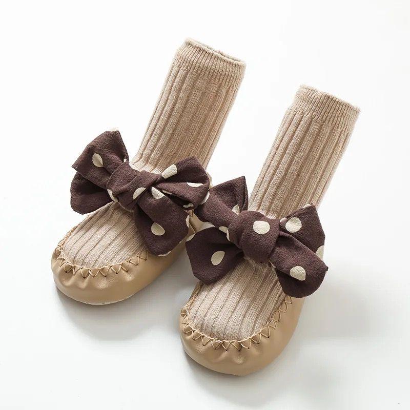 Medias Para Bebé Antideslizante Moño cafe
