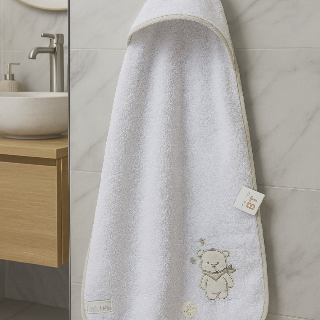 Toalla Bordada Con Capota Gris Estampado Surtido