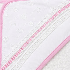 Toalla Con Capota Bordado Rosa detalle