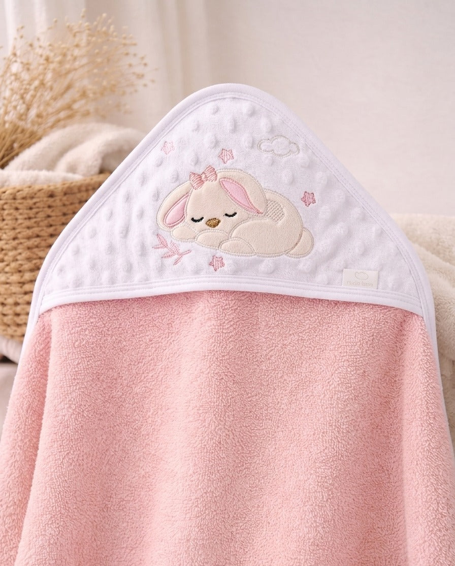 Toalla Con Capota y Babitas Bordado Surtido Rosa detalle
