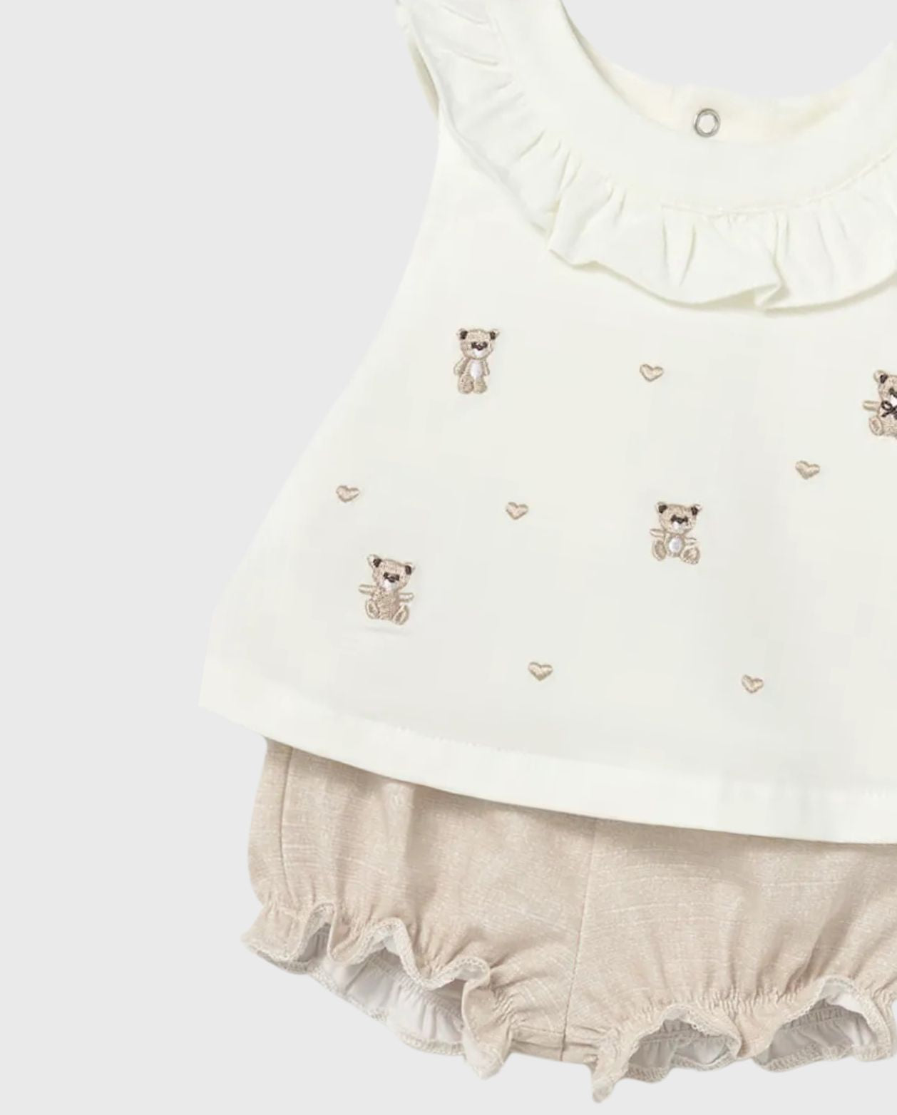 Conjunto Short Bordado Osos Beige Mayoral DETALLE
