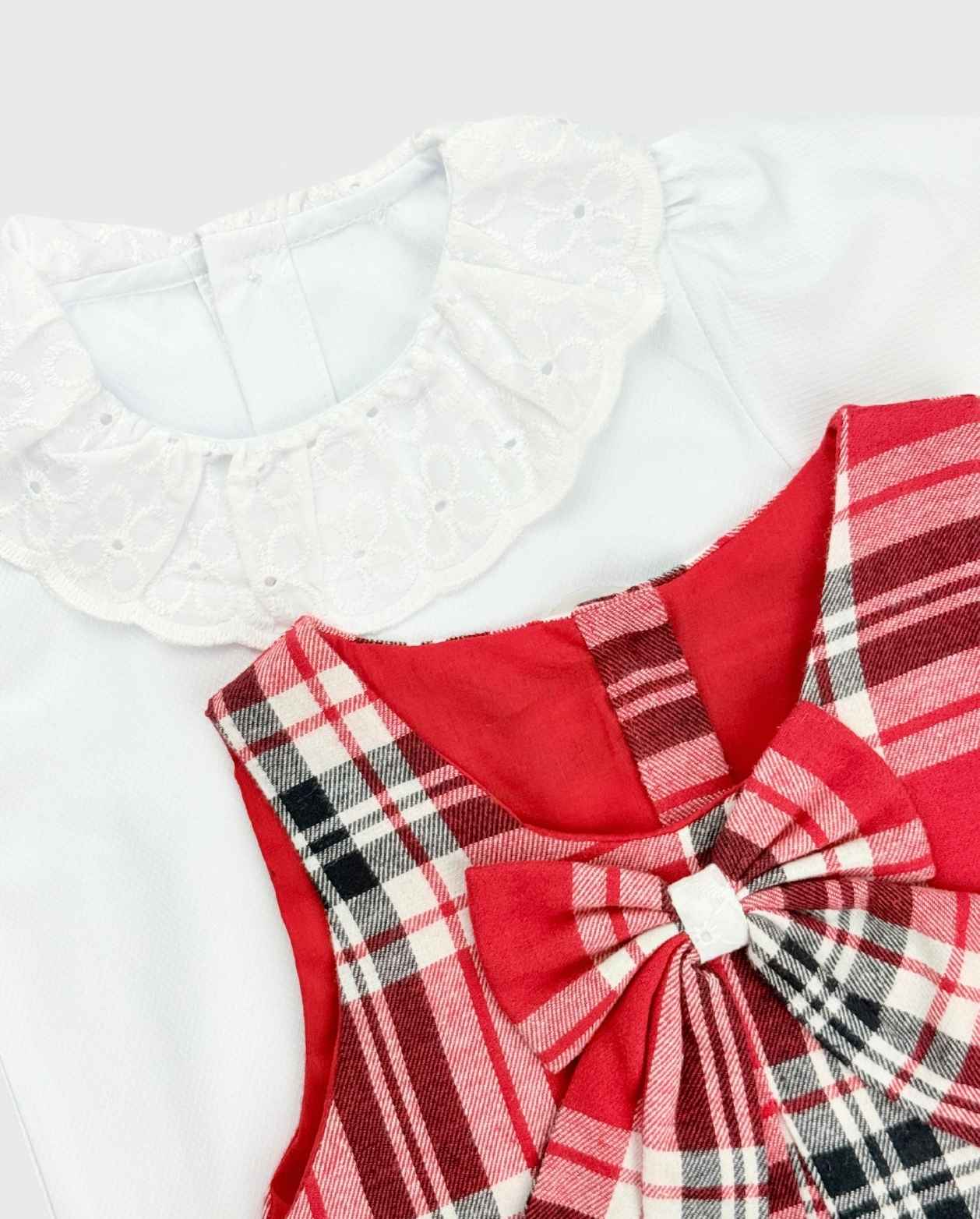 Vestido Cuello Bordado Cuadros Rojo Detalles