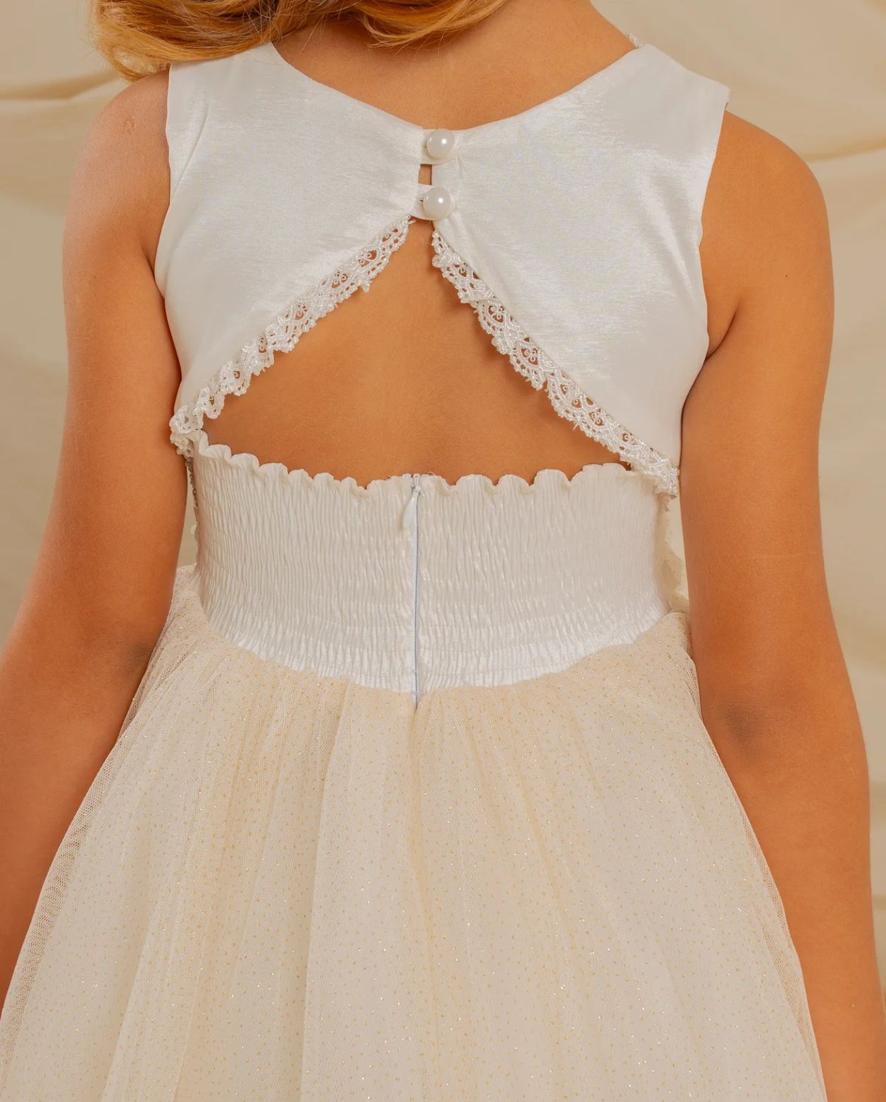 Vestido Alma Cintura Flores Blanco detalle