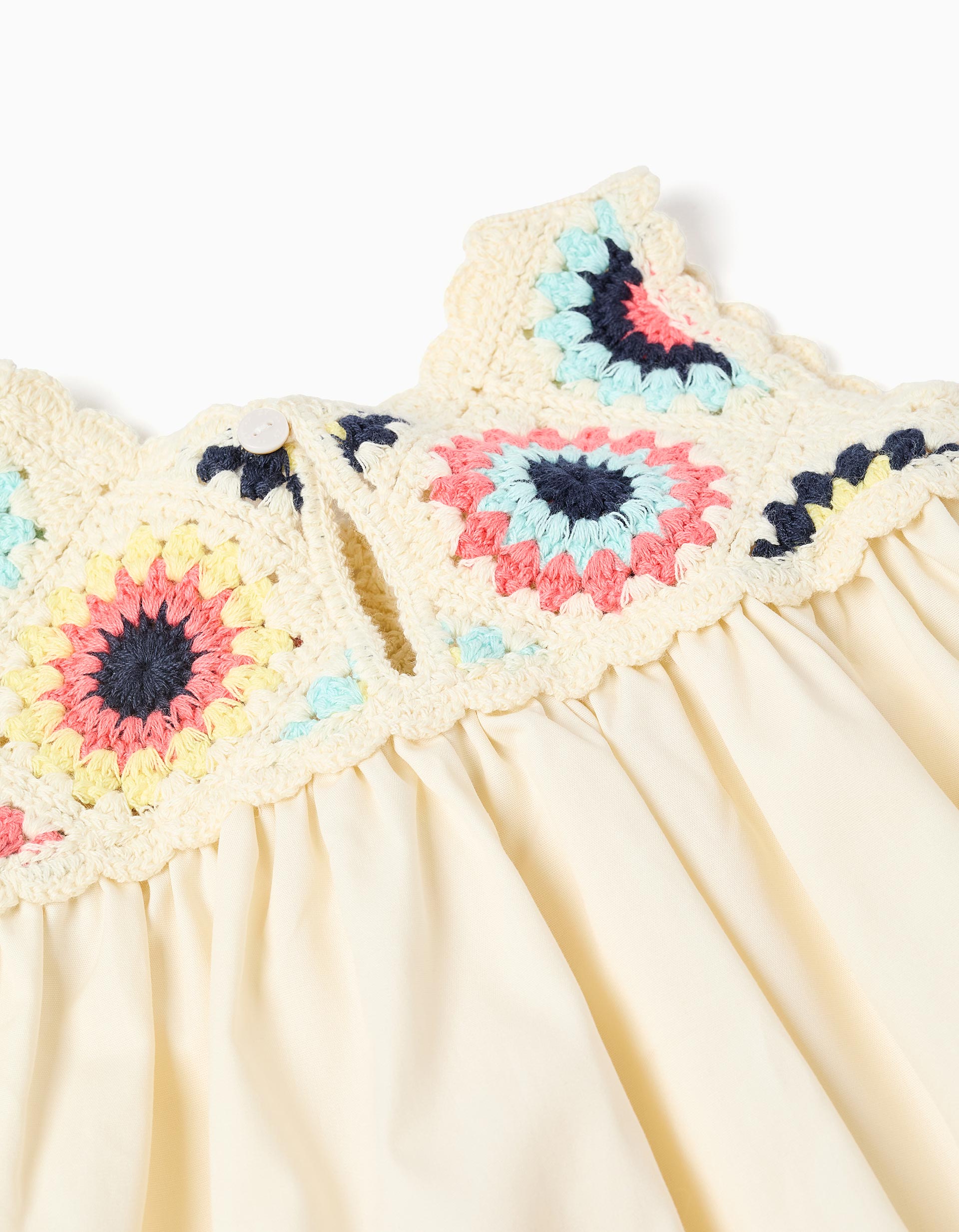 Vestido Combinado Crochet Bebe Beige Zippy detalle