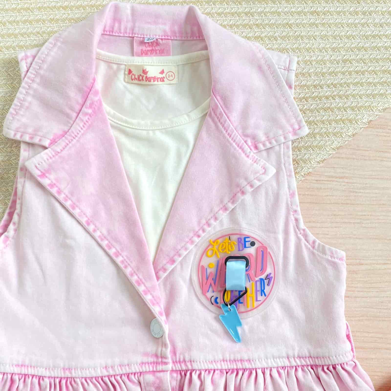 Vestido Detalle Botones rosa detalle