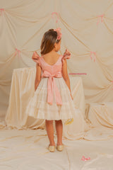 Vestido de fiesta con vuelo para niña