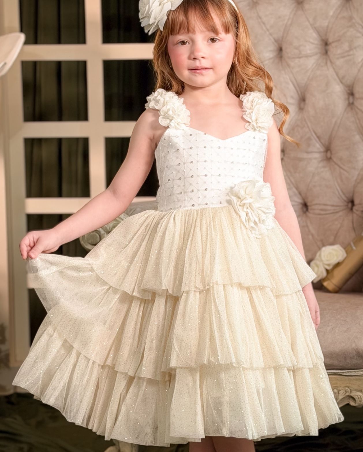 Vestido Valiente Lentejuelas Beige estilo